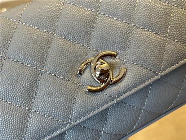 2026127214130157 700